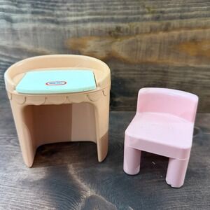 Vintage Little Tikes Dollhouse Furniture Peach Vanity with Mirror and Pink Chair